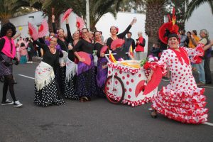 Desfile de mascaritas.