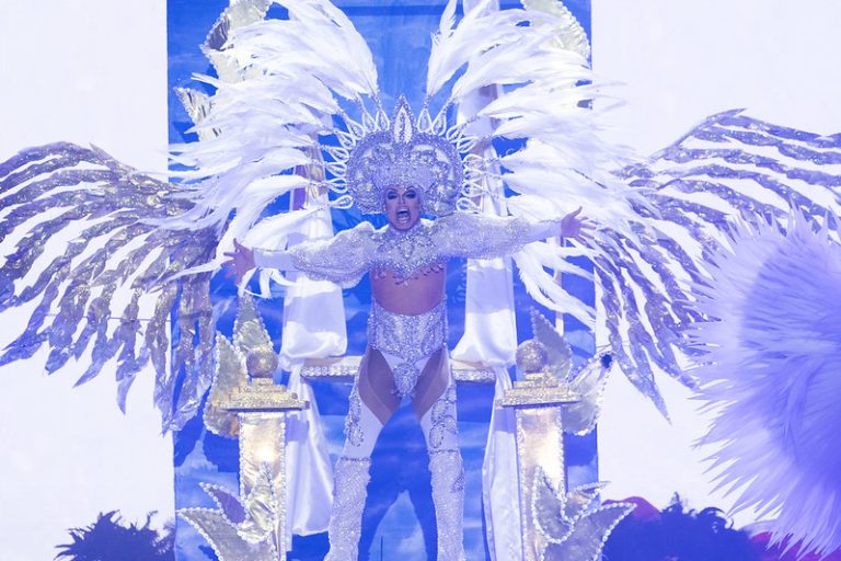 Drag Acrux.