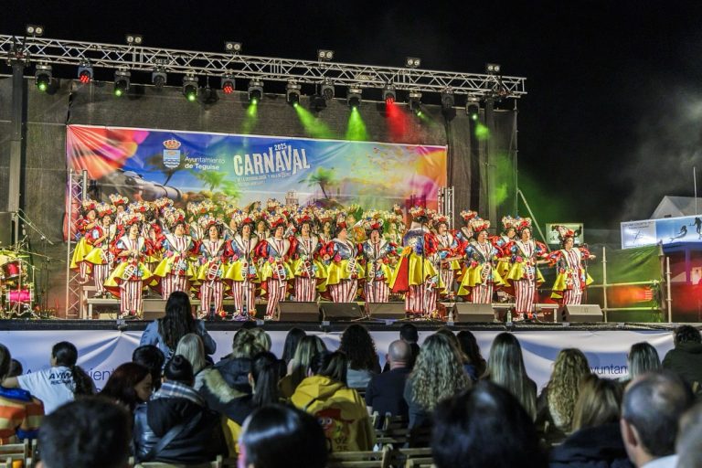 Encuentro de murgas adultas del Carnaval de Teguise.
