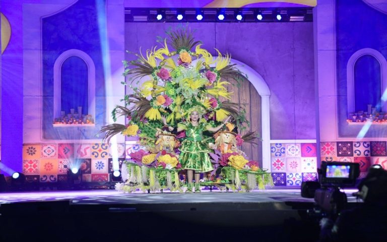 Reina Infantil del Carnaval de Maspalomas.