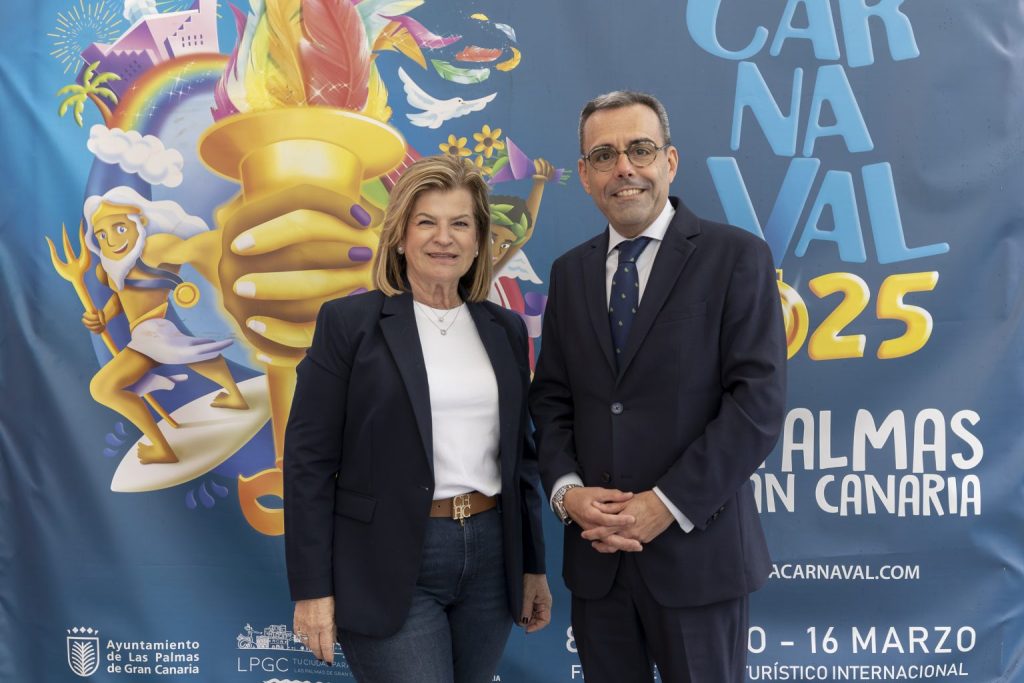 Autoridades del Ayuntamiento de Las Palmas y Cajasiete.
