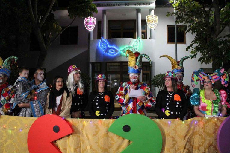 Desfile inaugural del Carnaval de Agüimes.